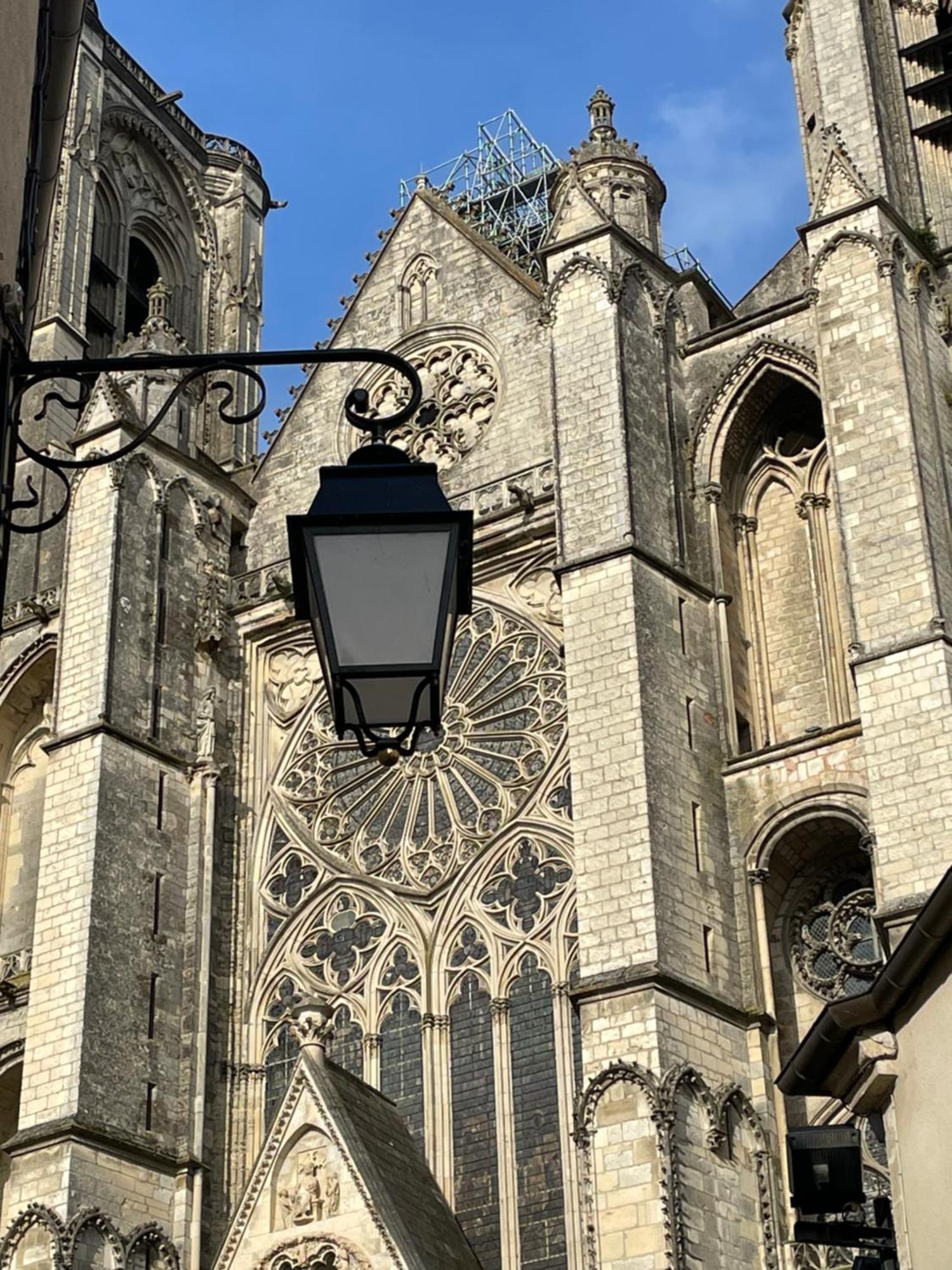 Belle Fontaine Hotel Bourges Exterior foto